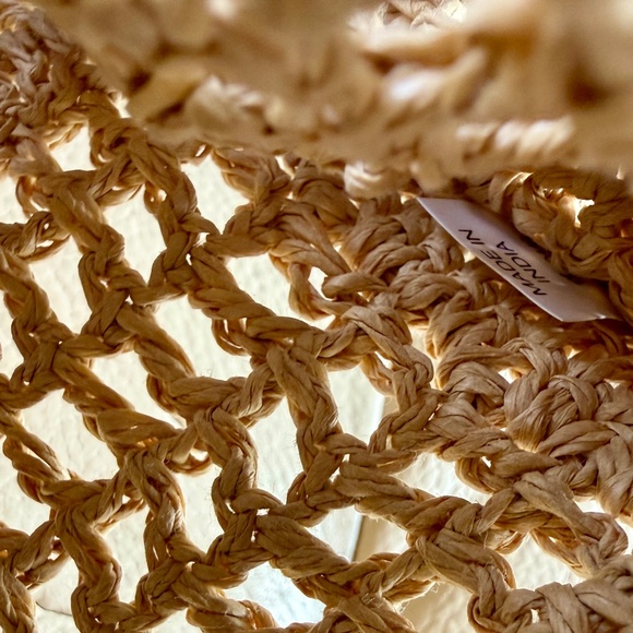 Authentic Tory Burch 155038 Natural Raffia Ella Crochet Pouch Wristlet - Picture 9 of 10